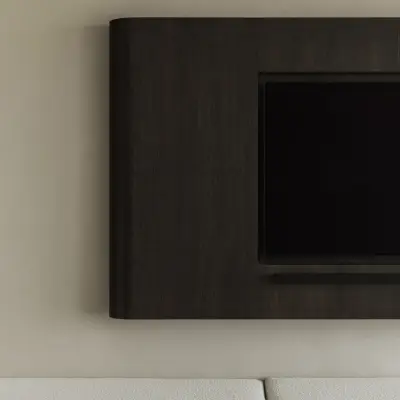 Close-up van het donkere paneel en de lage zitbank, Appartement in Nieuwpoort, interieur Laura Calleeuw